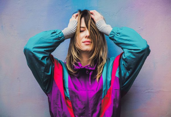 Quelles sont les meilleures façons de porter des robes avec des baskets ?